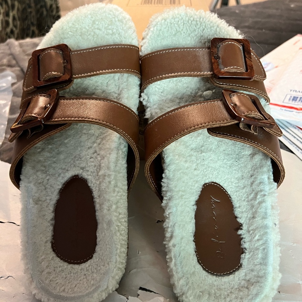 Definery slides size 39